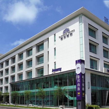 Taipung Suites Tainan Eksteriør bilde